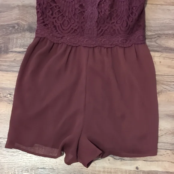 Xhilaration Lace Burgundy Romper - Picture 4 of 8